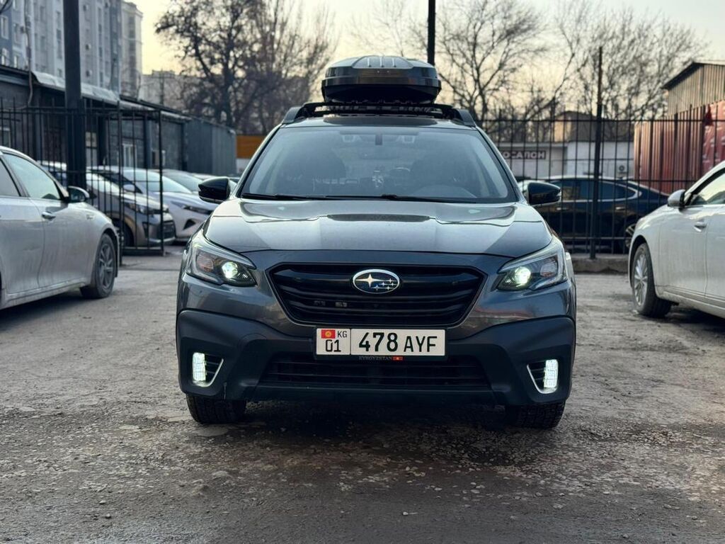 Subaru Outback: 2019 г., 2.4 л, Вариатор, Бензин, Универсал: фото 2
