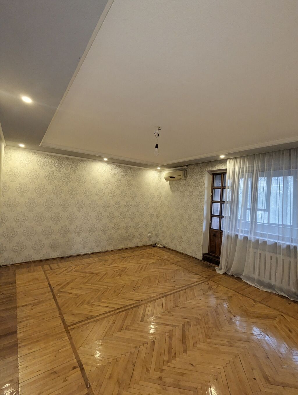 5 комнат, 191 м², Золотой квадрат Индивидуалка, 5 этаж, Косметический ремонт: фото 3