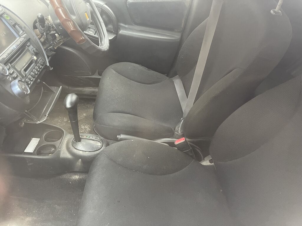Toyota WiLL Cypha: 2002 г., 1.3 л, Автомат, Бензин, Хэтчбэк: фото 6