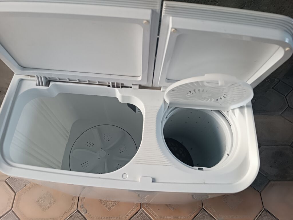 Полуавтоматическая стиральная машина Artel T670 Water (верхняя: фото 2