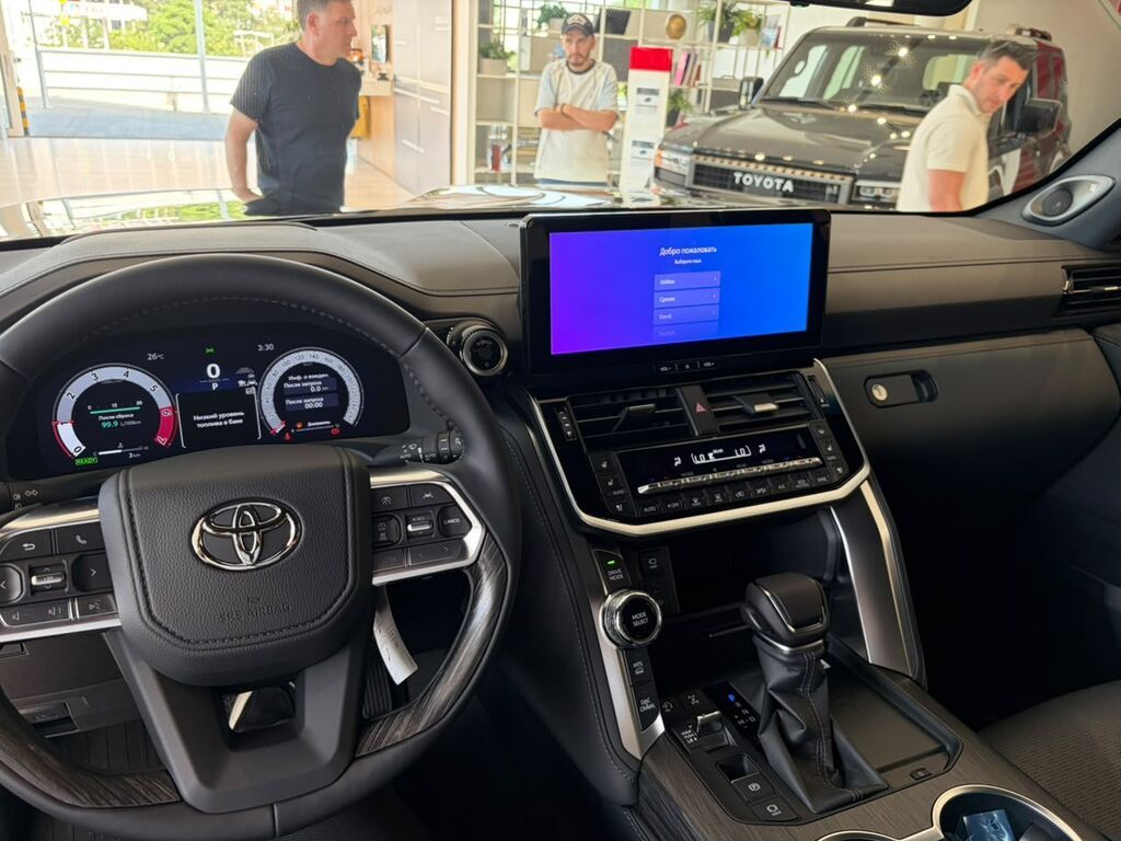 Toyota Land Cruiser: 2026 г., 3.5 л, Автомат, Гибрид, Внедорожник: фото 5