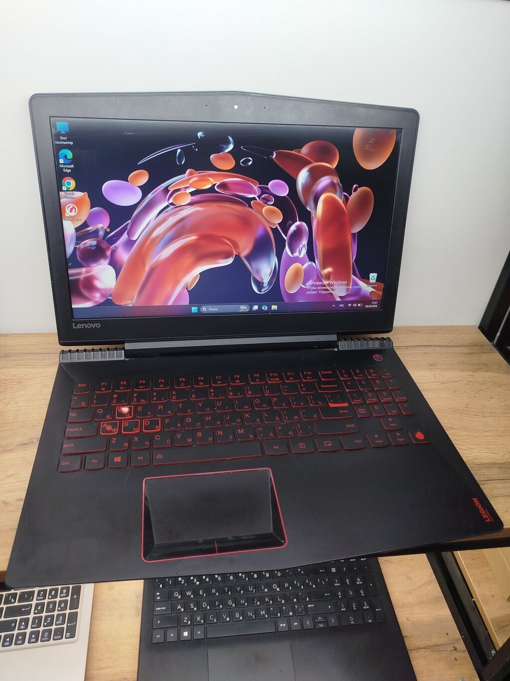 Lenovo Legion - Экран (матовый), игровая серия Legion с красной: фото 1
