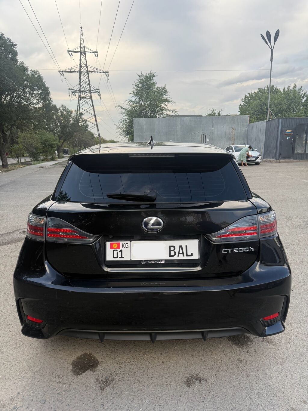 Продам Lexus CT 200h, 2017 г., гибрид, 1.8 л: фото 2