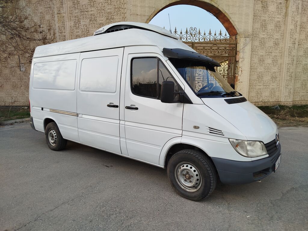Mercedes-Benz Спринтер: 2005 г., 2.2 л, Механика, Дизель, Фургон: фото 4