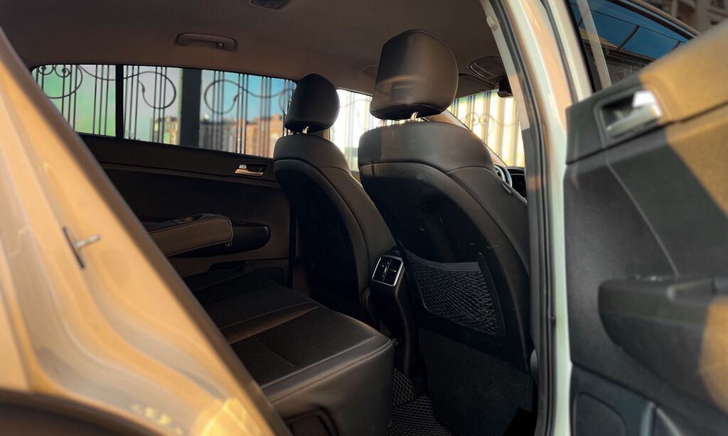 Kia Sportage: 2019 г., 2 л, Автомат, Дизель, Кроссовер: фото 3