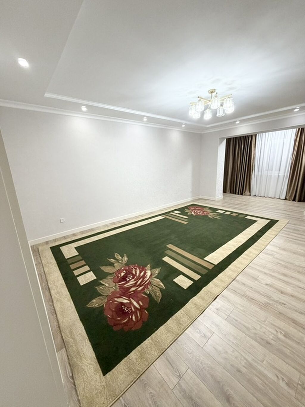 ПРОДАЁТСЯ ПРЕМИАЛЬНАЯ 3-КОМНАТНАЯ КВАРТИРА — 120 м² в 9-м МИКРОРАЙОНЕ: фото 3