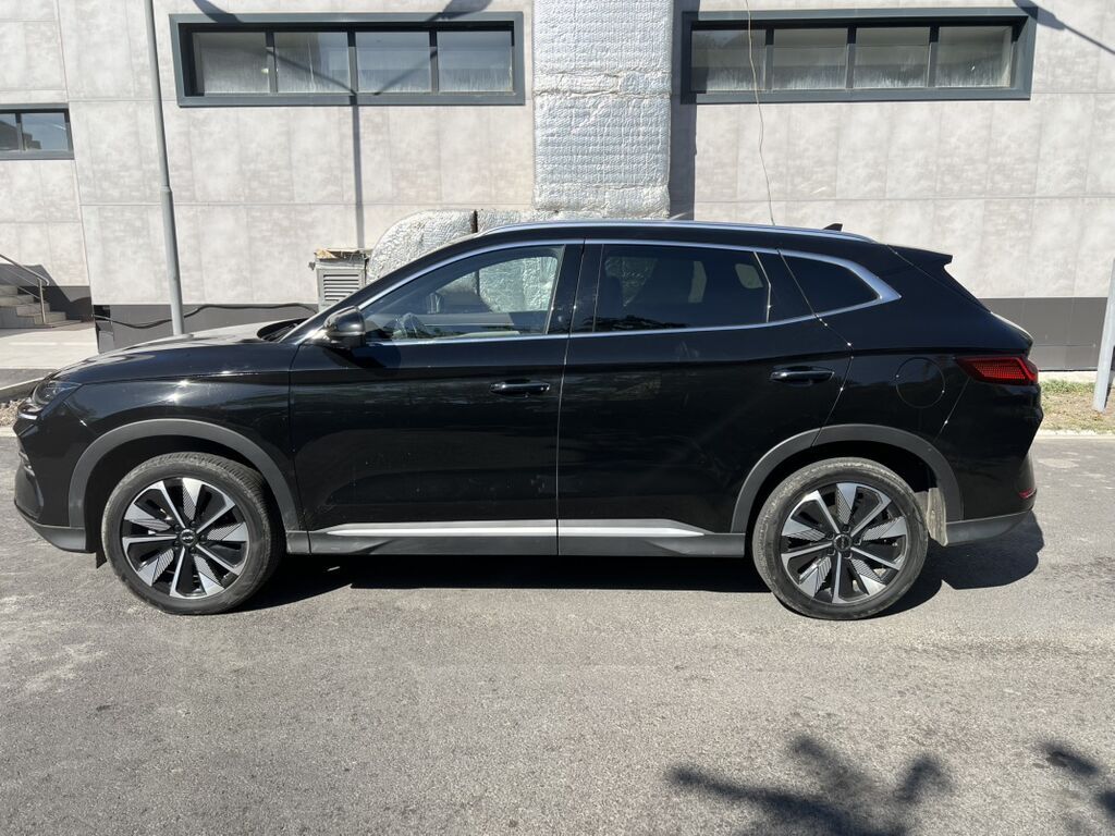 BYD Song Plus: 2024 г., 1.5 л, Автомат, Электромобиль, Кроссовер: фото 3
