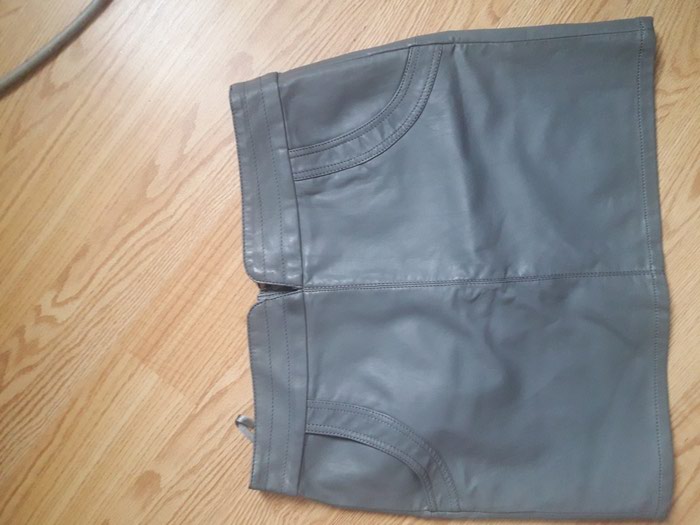 Suknje: VERO MODA . jednom obucena. placena mnogo vise. broj 40 na lalafo.rs VERO MODA . jednom obucena. placena mnogo vise. broj 40 - Kopaonik