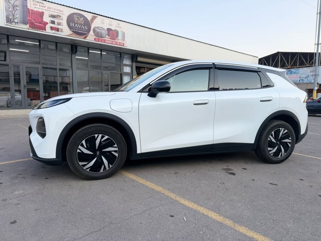Changan Qiyuan Q05: 2026 г., Автомат, Электромобиль, Кроссовер: фото 5