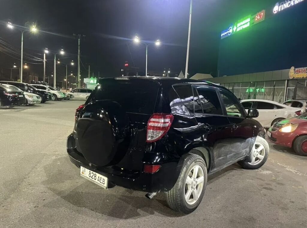 Toyota RAV4: 2008 г., 2 л, Автомат, Бензин, Кроссовер: фото 5