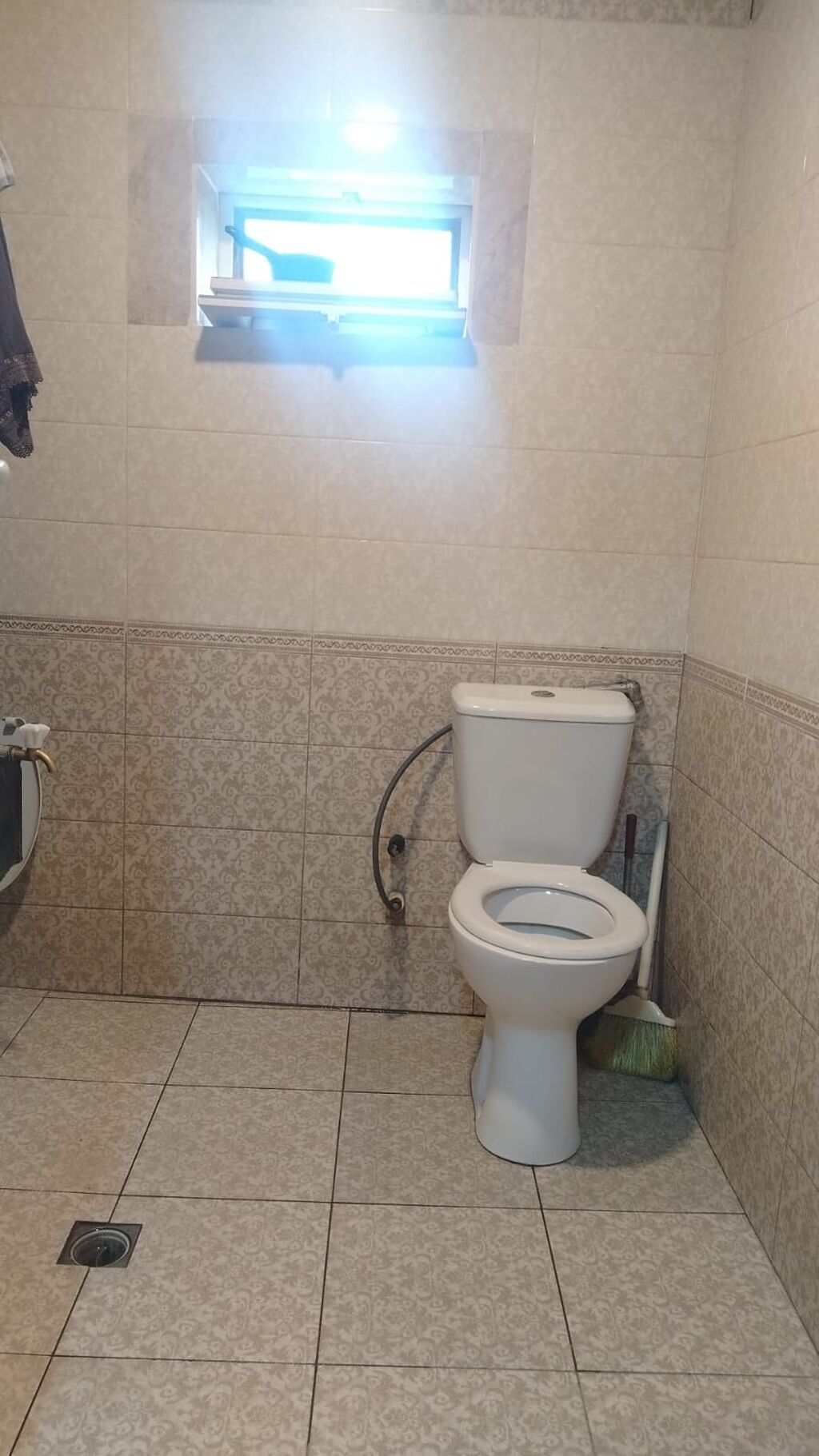 Satılır: həyət evi - Ümumi plan: birmərtəbəli, mansardsız həyət evi