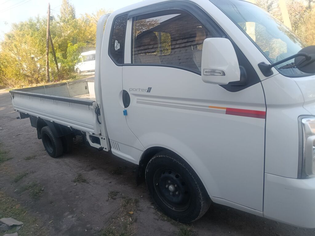 Портер свежепригнан Hyundai Porter II, бортовой грузовик белого: фото 5