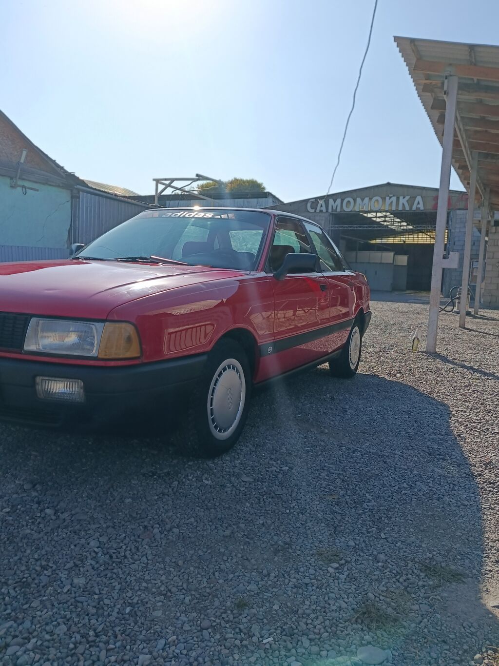 Audi 80: 1989 г., 1.8 л, Механика, Бензин, Седан: фото 6