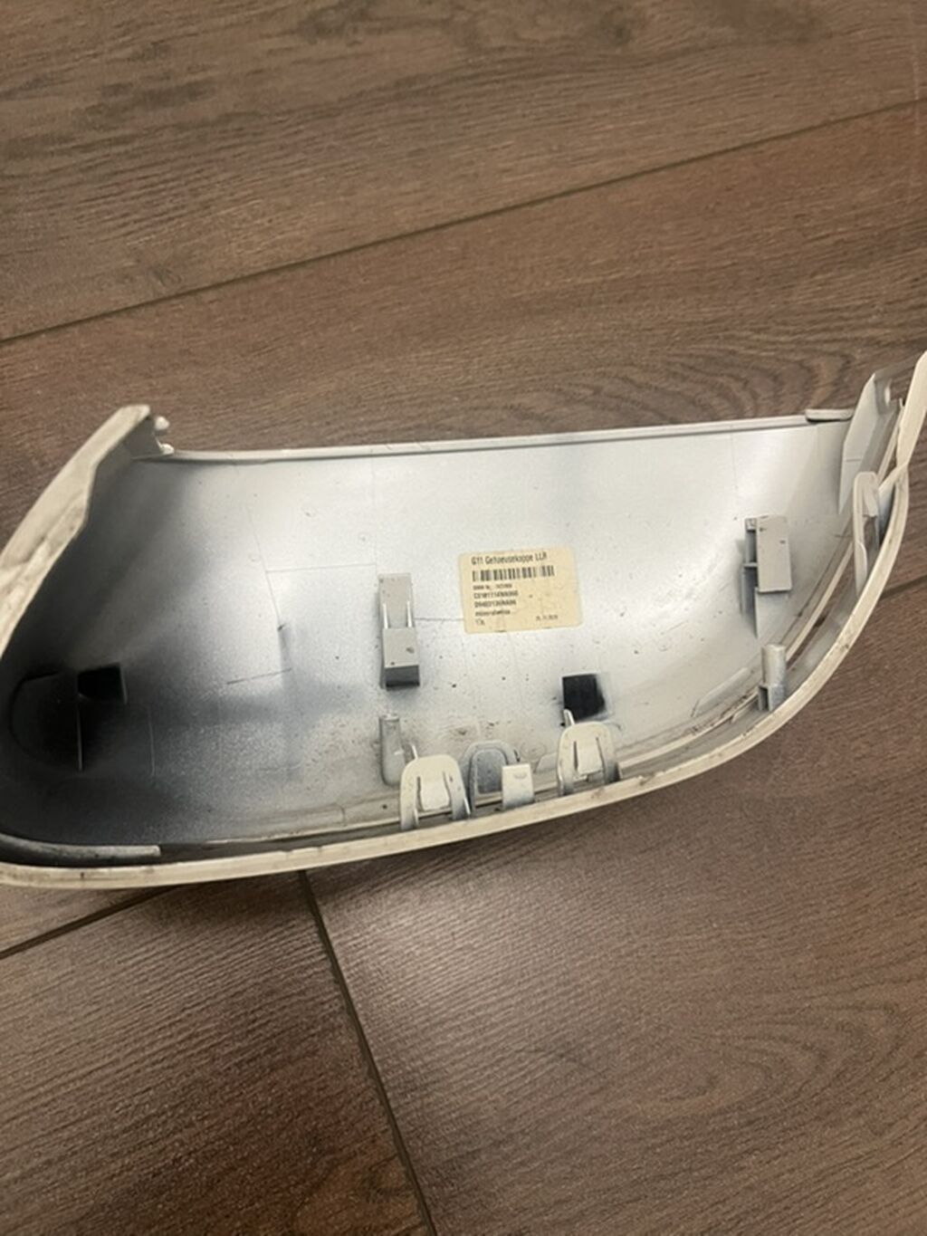 Оригинальные накладки зеркал BMW G30 / G11 / G12 / G15 / G16 белые: фото 3