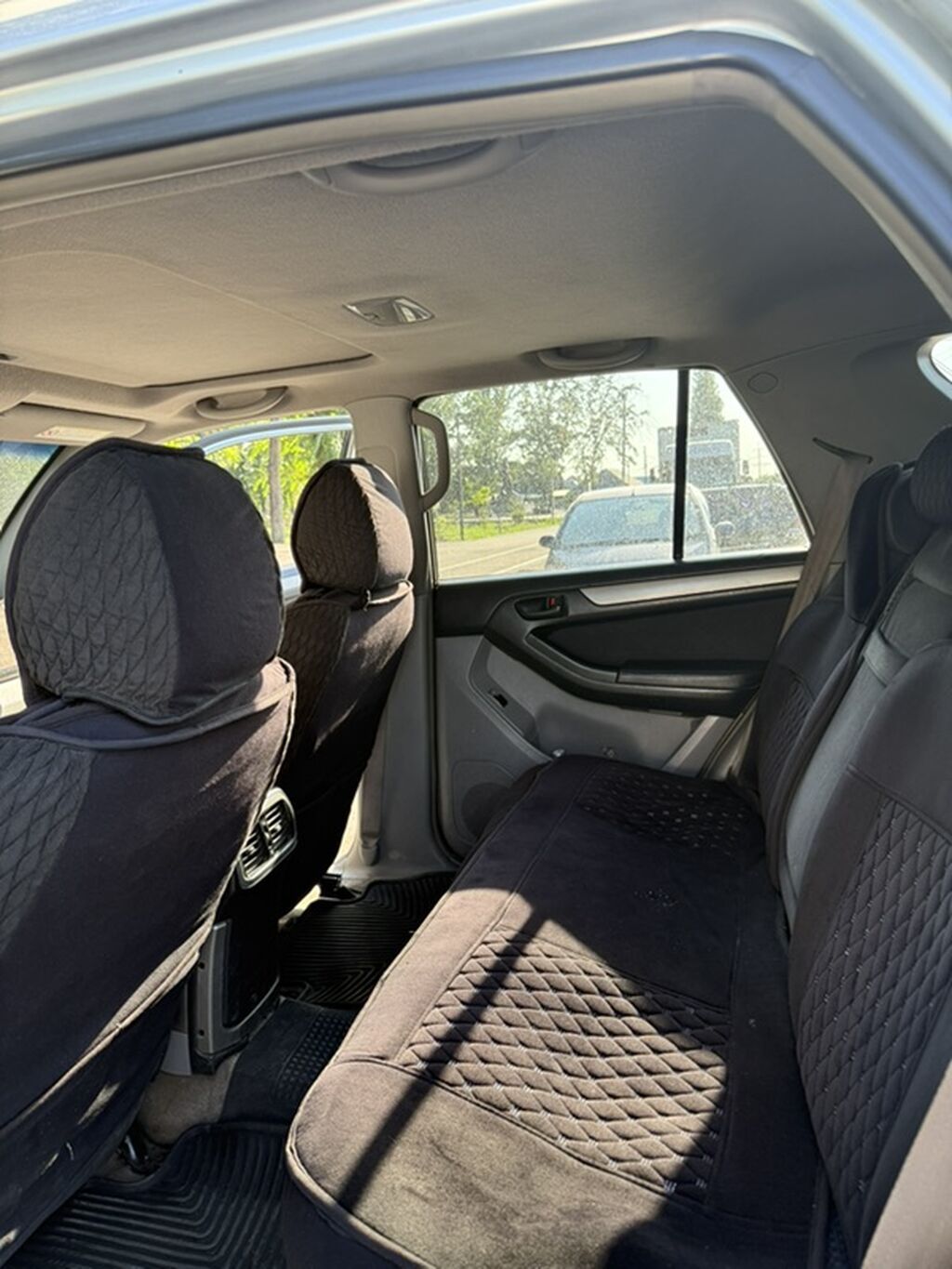 Toyota 4Runner: 2002 г., 4.7 л, Автомат, Газ, Внедорожник: фото 5