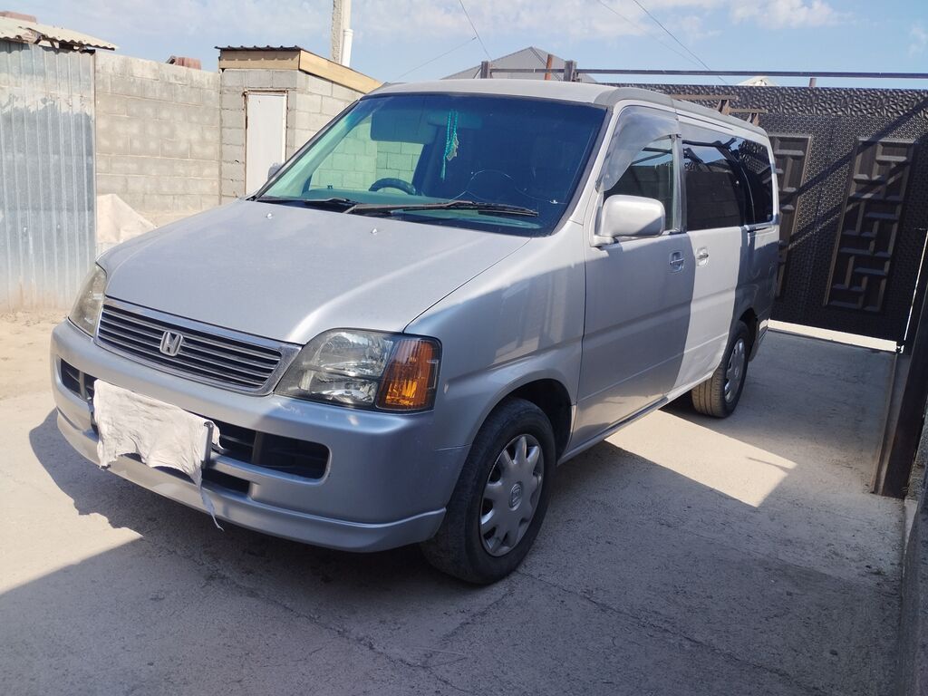 Honda Stepwgn: 2001 г., 0.2 л, Минивэн: фото 2