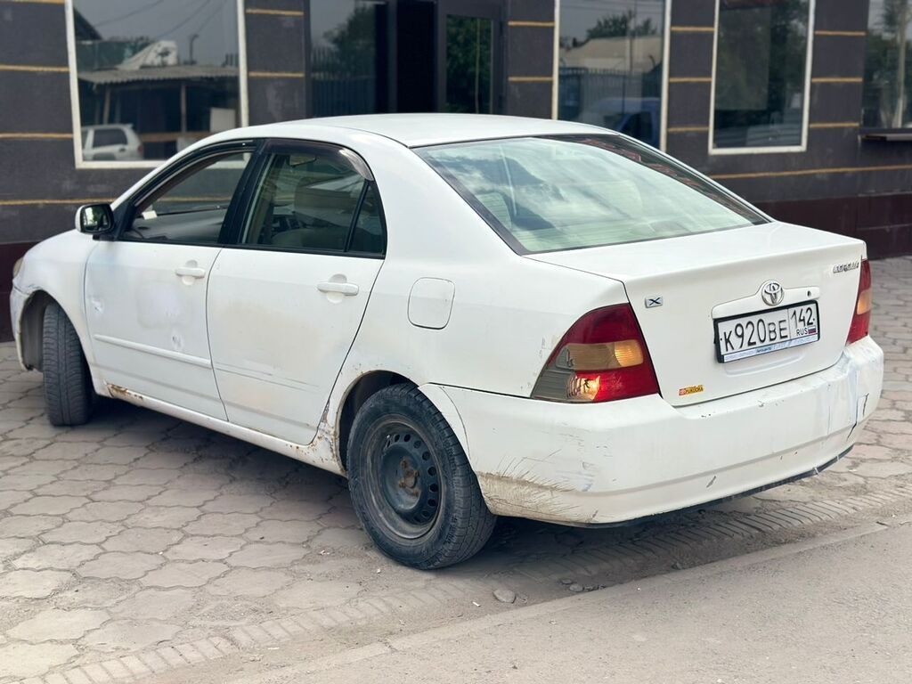 Toyota Corolla: 2002 г., 1.5 л, Автомат, Бензин, Седан: фото 5