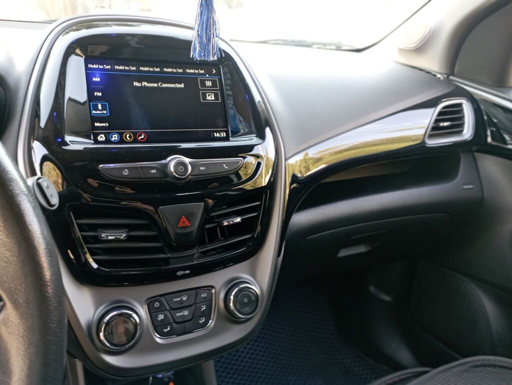 Chevrolet Spark: 2018 г., 1 л, Вариатор, Бензин, Хэтчбэк: фото 7