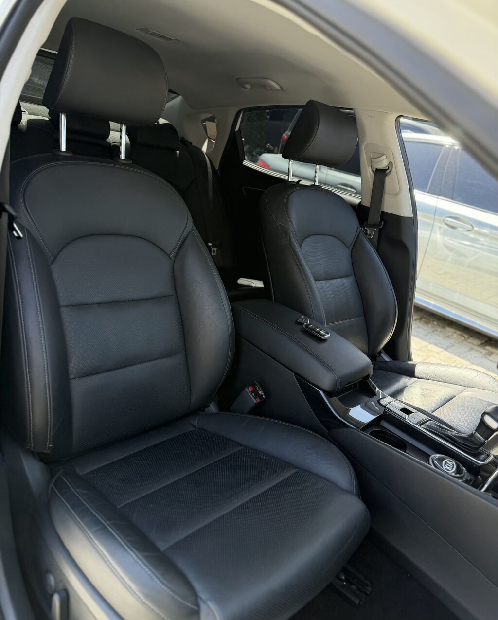 Kia K7: 2018 г., 3 л, Автомат, Газ, Седан: фото 8