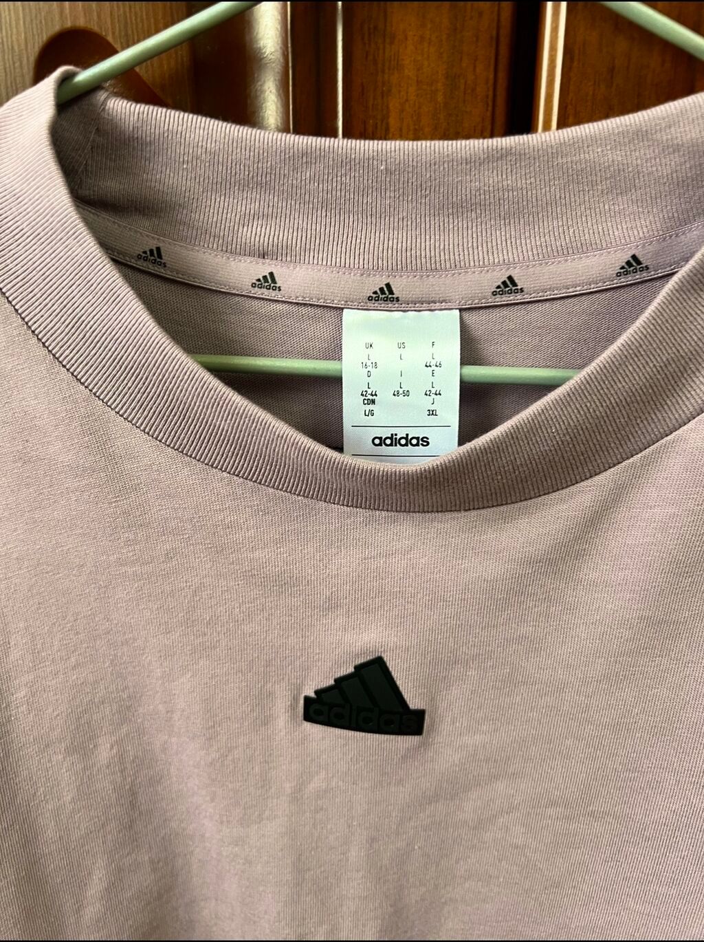 Мягкая, трикотажная футболка Adidas W FI 3S TEE награждает кожу: фото 8