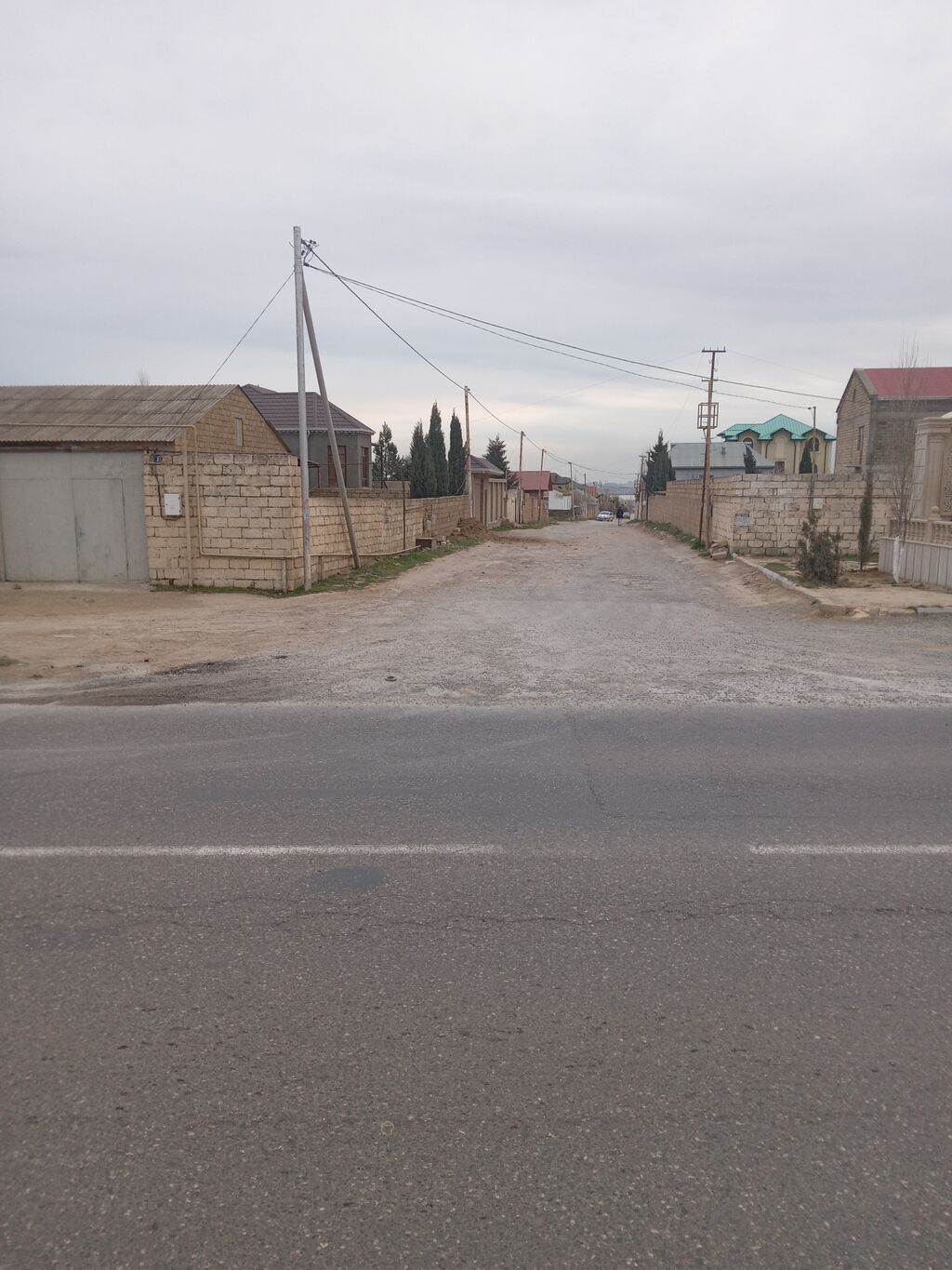 6 otaqlı, 161 kv. m, Orta təmir