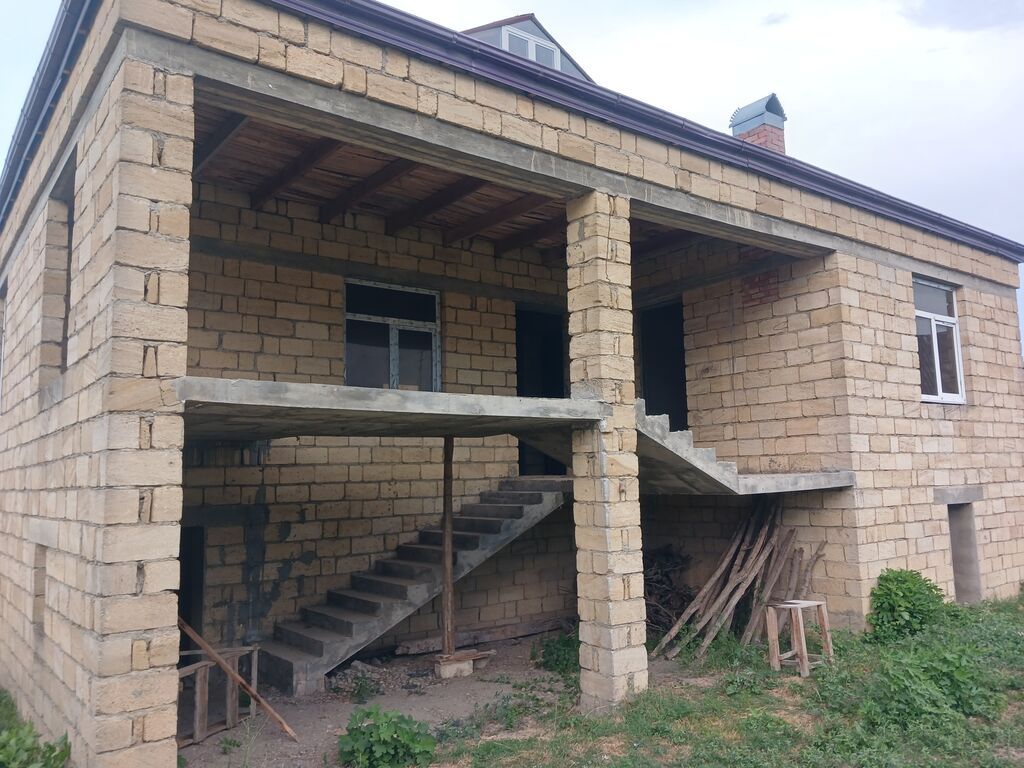 4 otaqlı, 115 kv. m, Kredit yoxdur, Təmirsiz