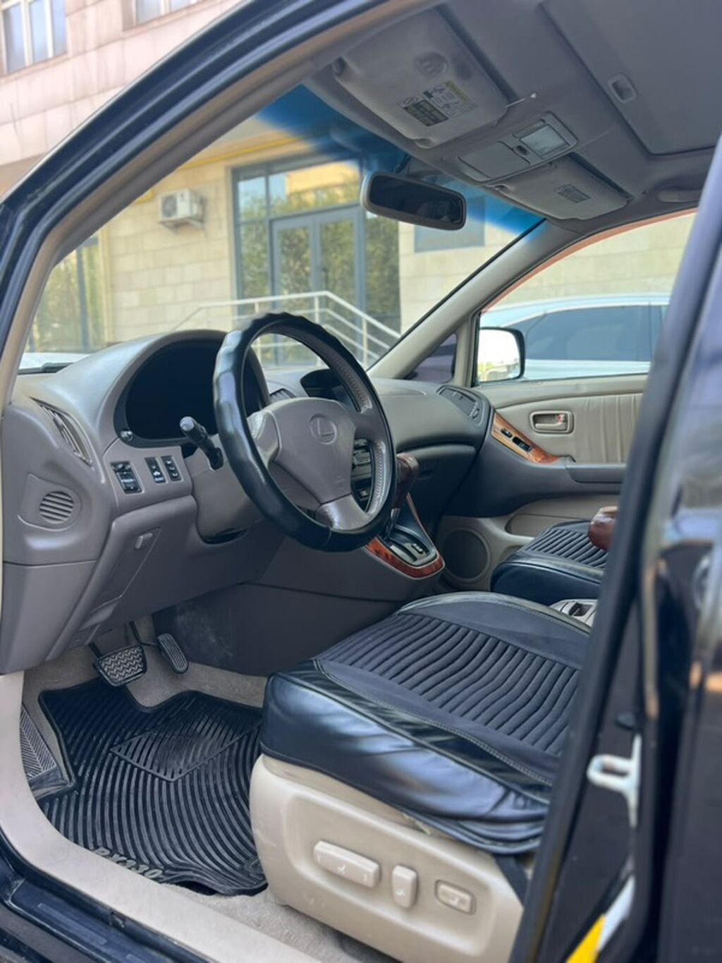 Lexus RX: 2000 г., 3 л, Автомат, Бензин, Кроссовер: фото 6