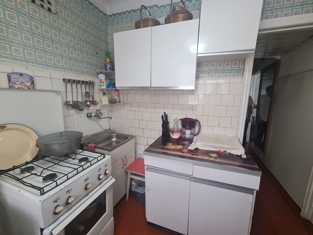 2 комнаты, 44 м², Золотой квадрат Хрущевка, 2 этаж, Старый ремонт: фото 4
