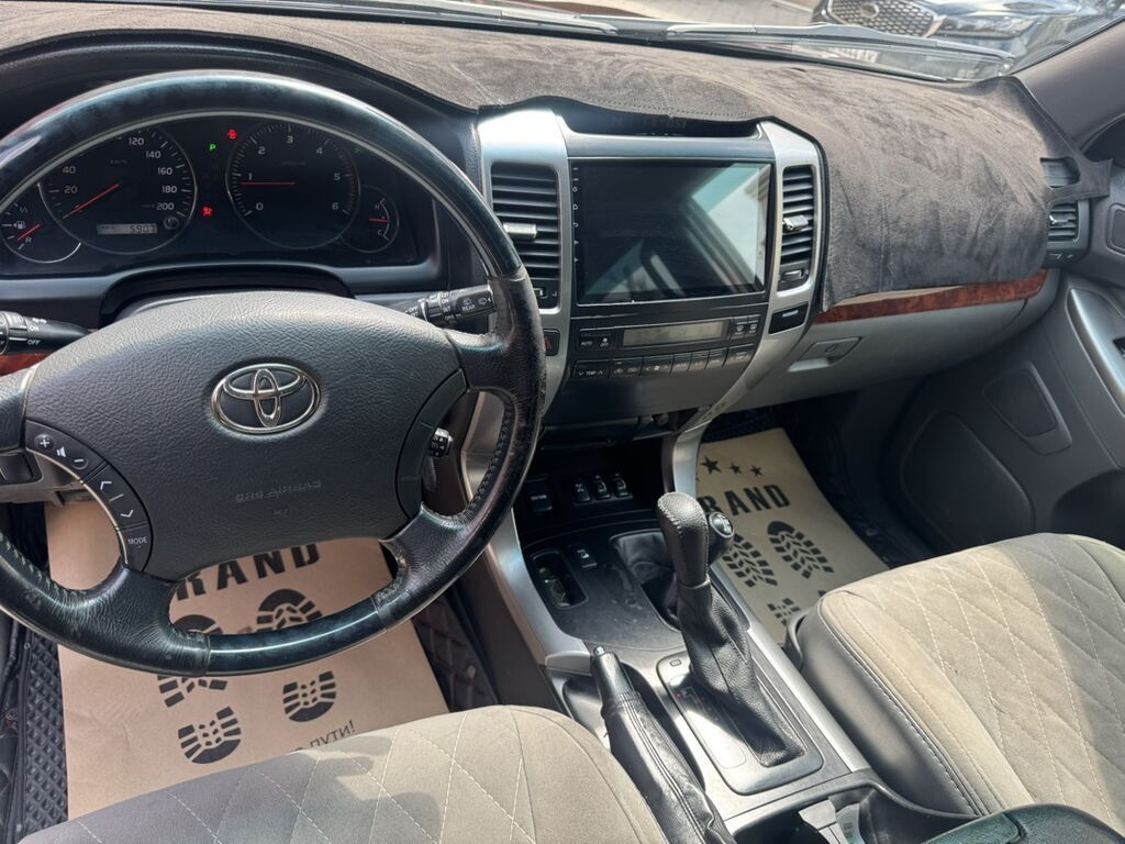 Toyota Land Cruiser Prado: 2007 г., 3 л, Автомат, Дизель, Внедорожник: фото 6