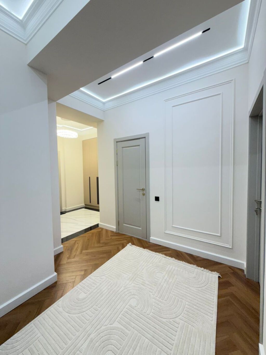 2 комнаты, 77 м², Элитка, 8 этаж, Евроремонт — фото 7