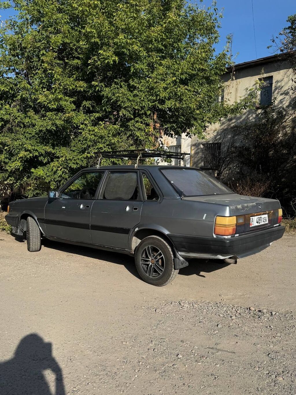 Audi 80: 1987 г., 1.8 л, Механика, Седан: фото 8