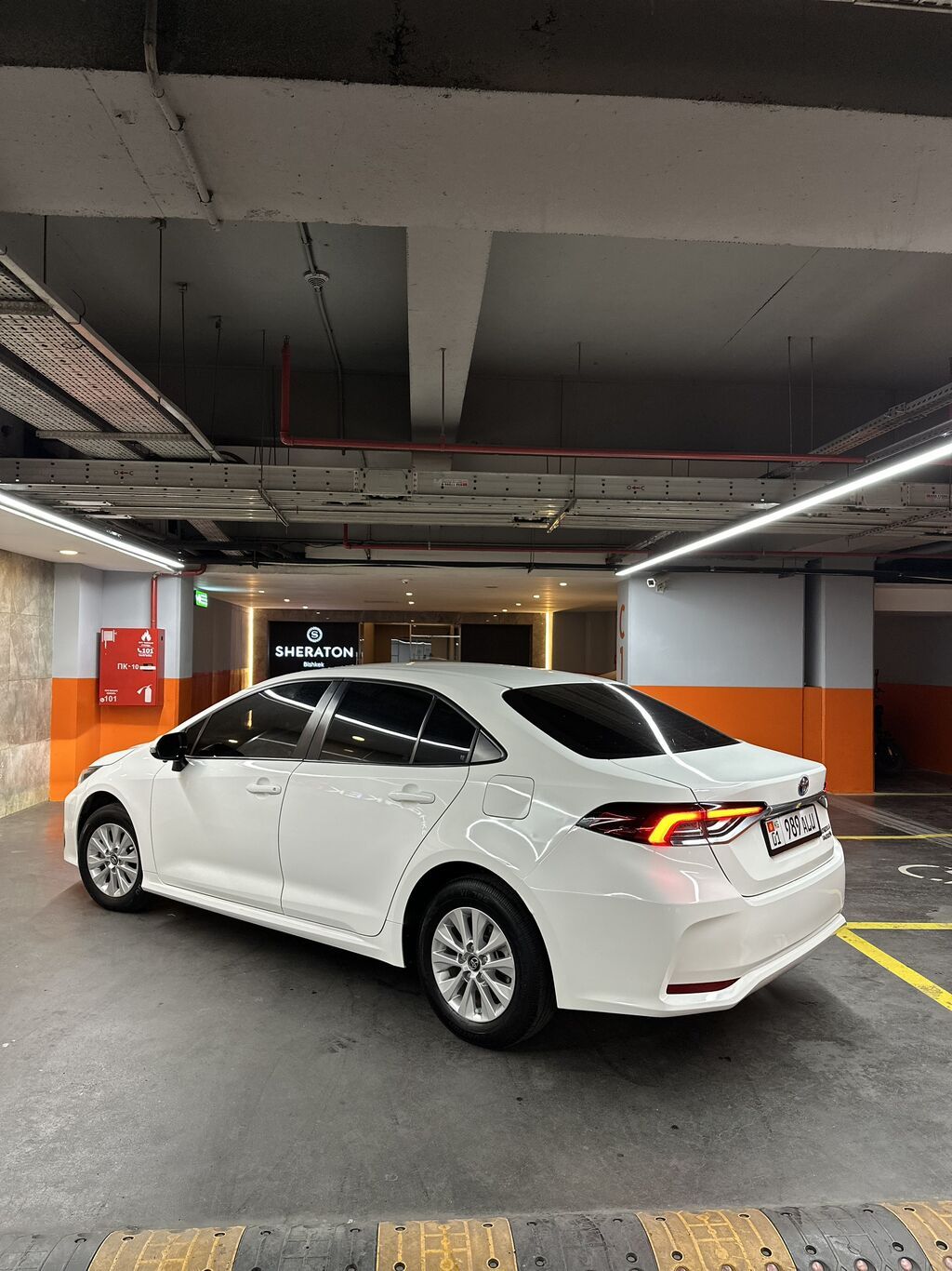 Продам Toyota Corolla гибрид, 2020 г., седан: фото 3