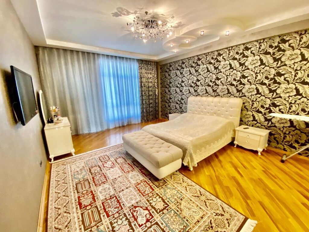 4 otaqlı, Yeni tikili, 163 kv. m