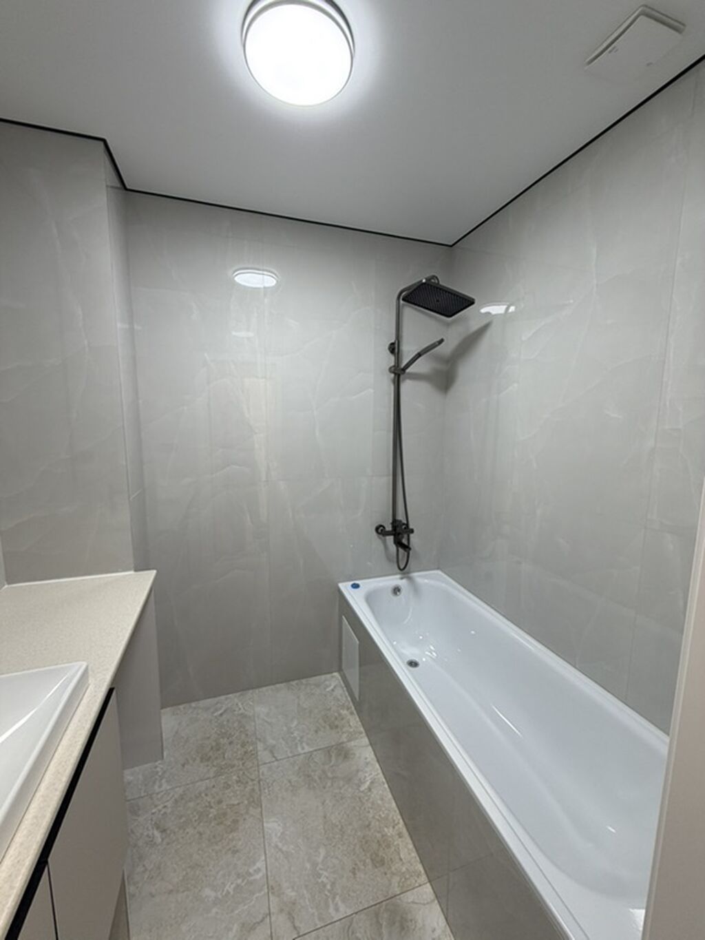 2 комнаты, 75 м², Гоин Элитка, 9 этаж, Дизайнерский ремонт: фото 4