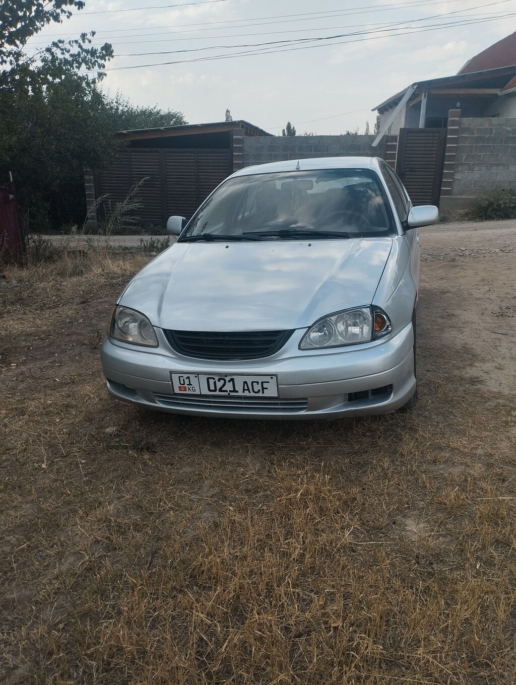 Toyota Avensis: 2002 г., 0.2 л, Механика, Дизель, Седан: фото 3