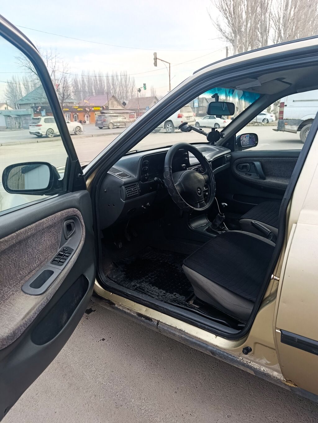 Daewoo Nexia: 2006 г., 1.5 л, Механика, Бензин, Седан: фото 7