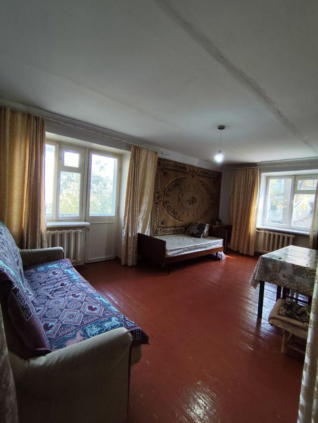 1 комната, 32 м², 8 мкр Индивидуалка, 3 этаж: фото 3