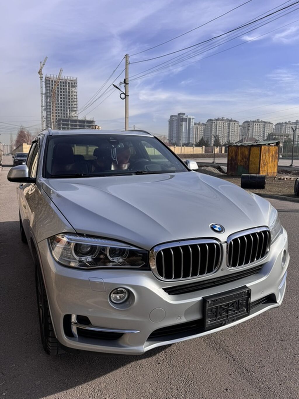 BMW 5 series: 2017 г., 3 л, Автомат, Бензин, Внедорожник: фото 2