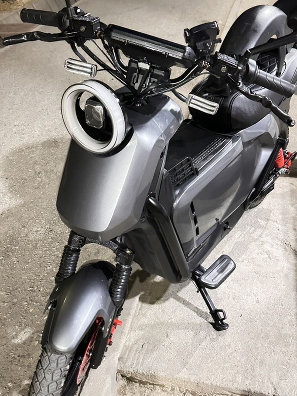 Электроскутер U-B1 1500W 64\40 Запас 80-110 Ограничитель убран: фото 3