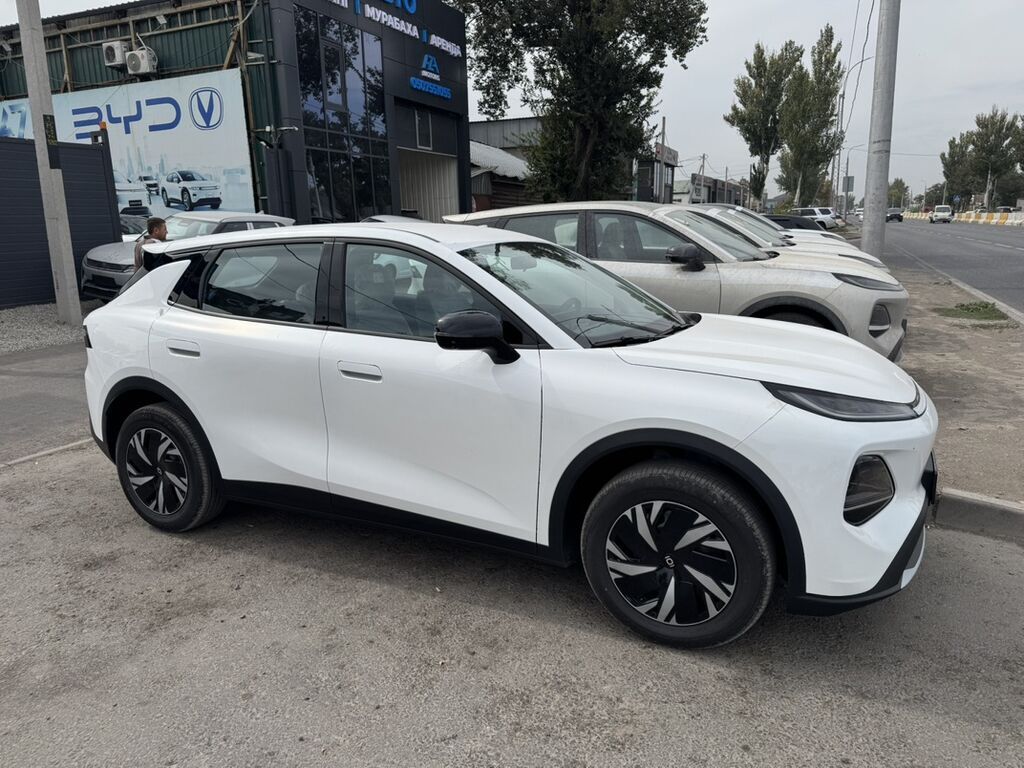 Changan Qiyuan Q05: 2026 г., 1.5 л, Вариатор, Электромобиль, Универсал: фото 5