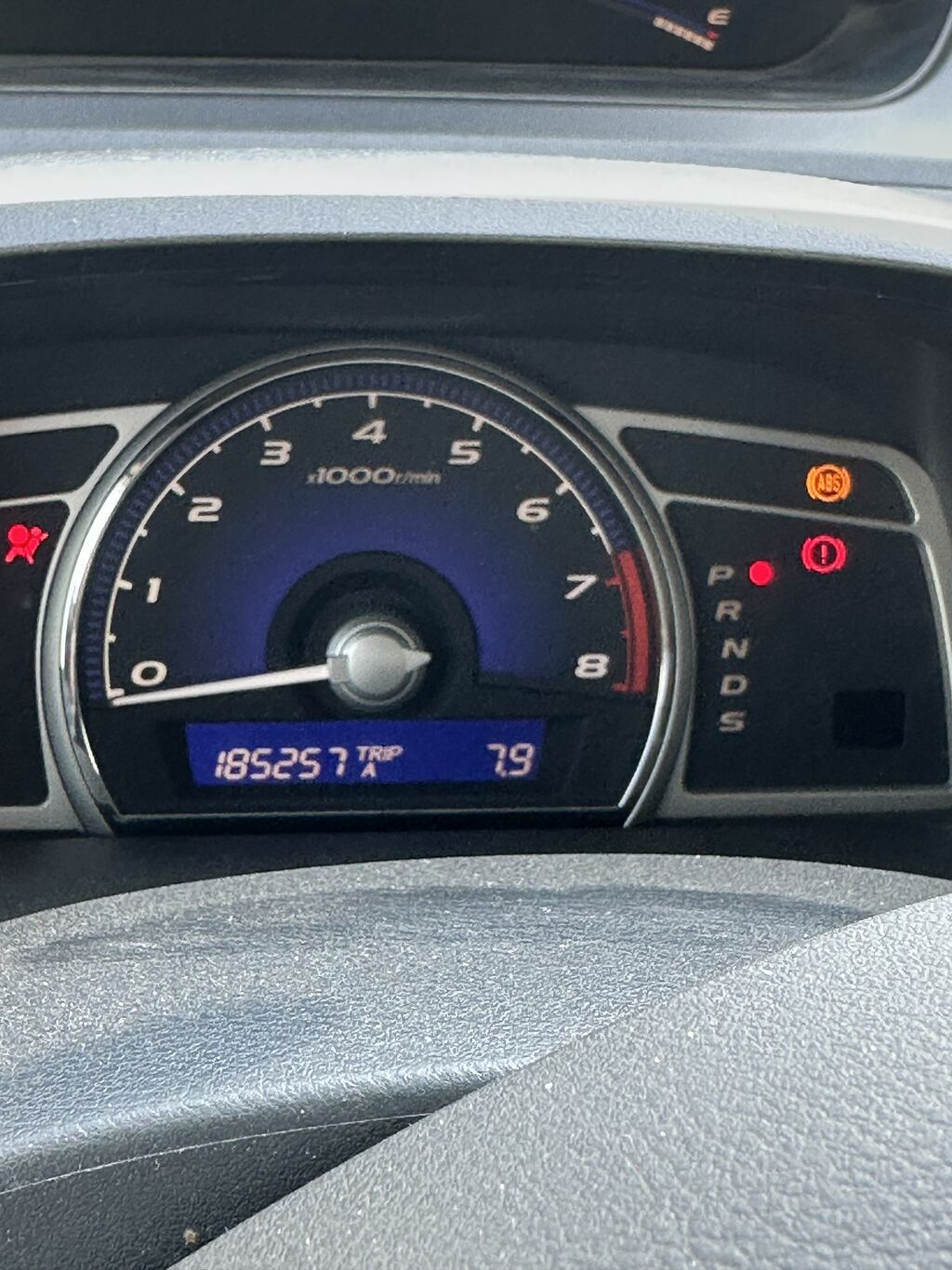 Honda Civic: 2008 г., 2 л, Автомат, Бензин, Седан: фото 5