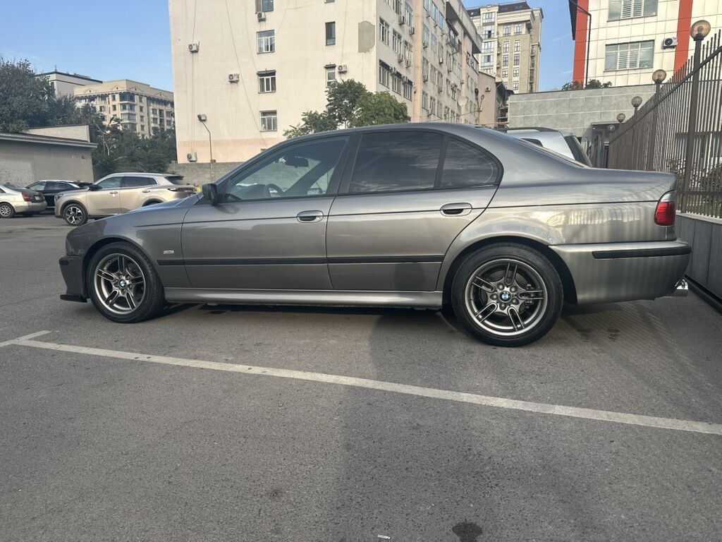 BMW 5 series: 2002 г., Автомат, Седан: фото 3