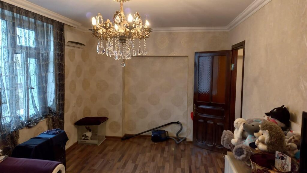 Yasamal, 3 otaqlı, Yeni tikili, m. İnşaatçılar, 89 kv. m