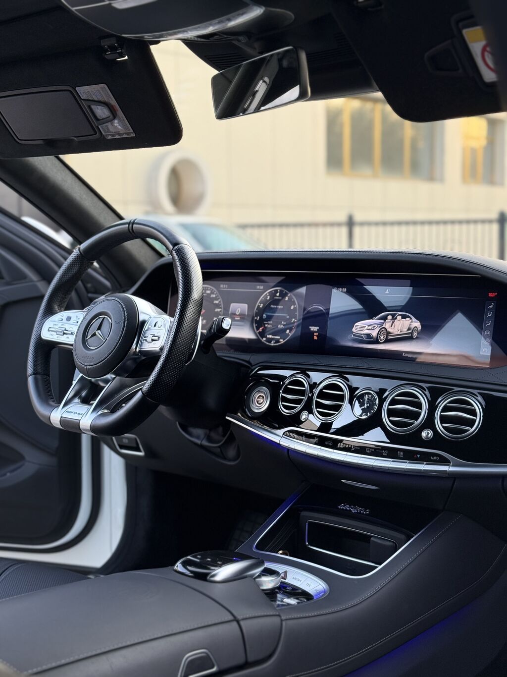 Mercedes-Benz S-class AMG: 2019 г., 4 л, Автомат, Бензин, Седан: фото 6