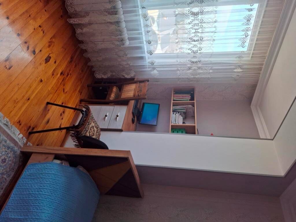 Gəncə, 5 otaqlı, Köhnə tikili, 112 kv. m