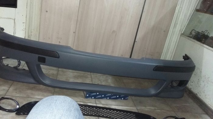 Бампер мк. Бампер на самсунг м52. Мазанка показать бампер 39 кузова.