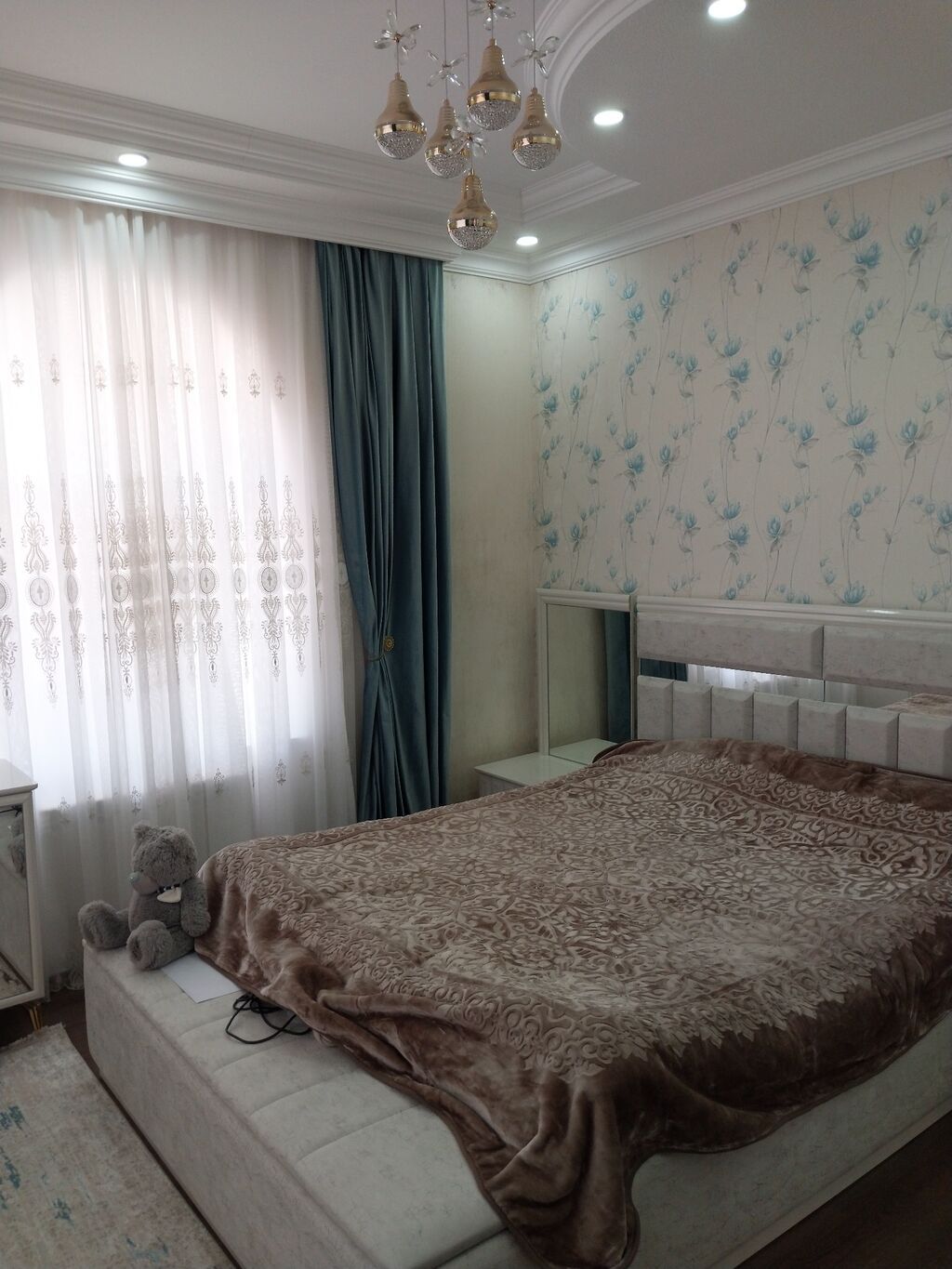 Bakıxanov qəs. 6 otaqlı, 240 kv. m, Kredit yoxdur, Orta təmir
