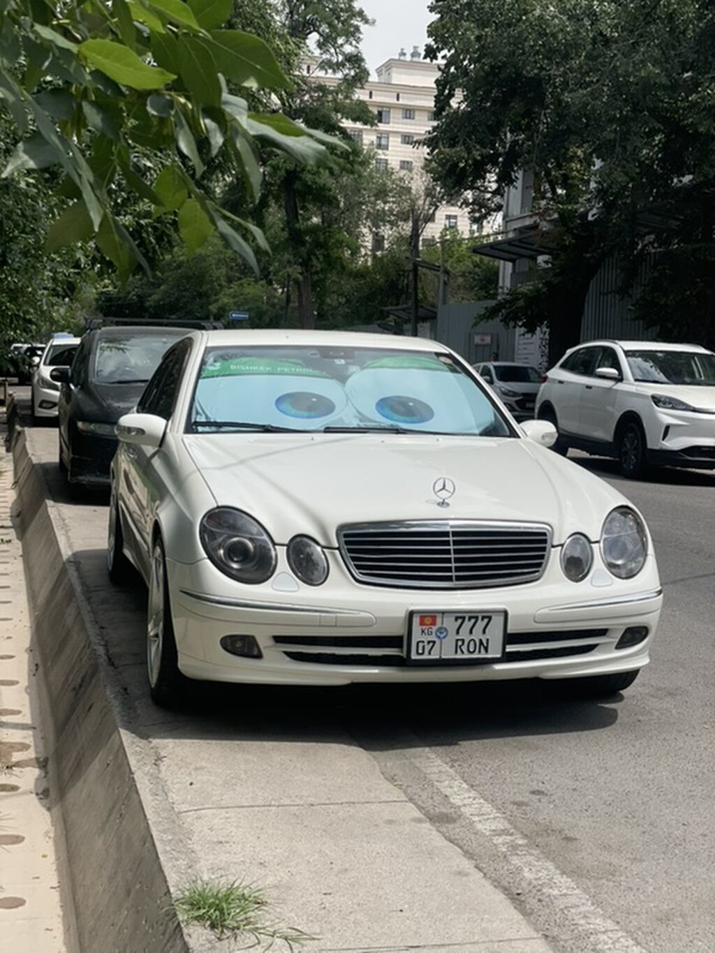 Mercedes-Benz E-Class: 2003 г., 3.2 л, Бензин, Седан: фото 7