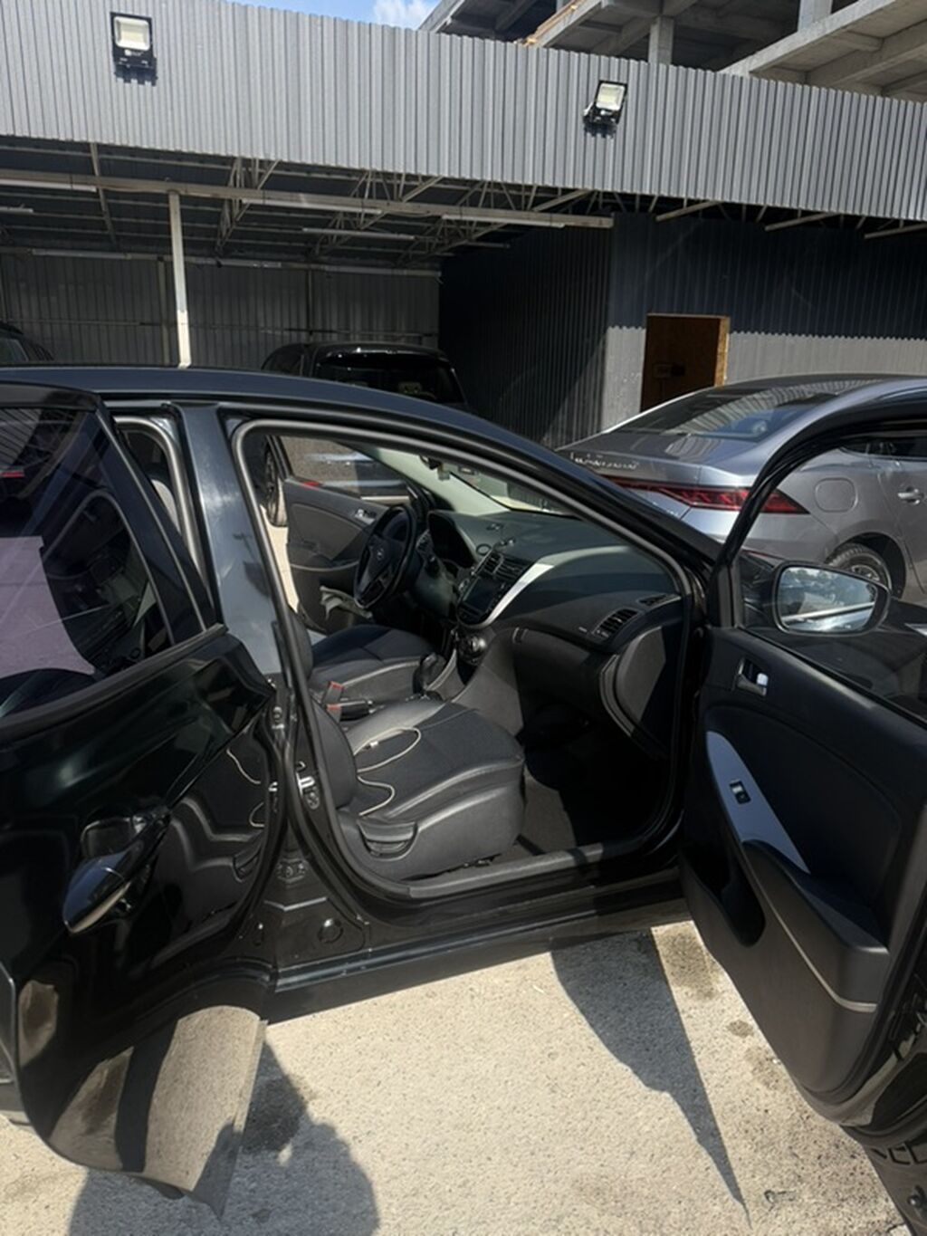 Hyundai Accent: 2019 г., Хэтчбэк: фото 7