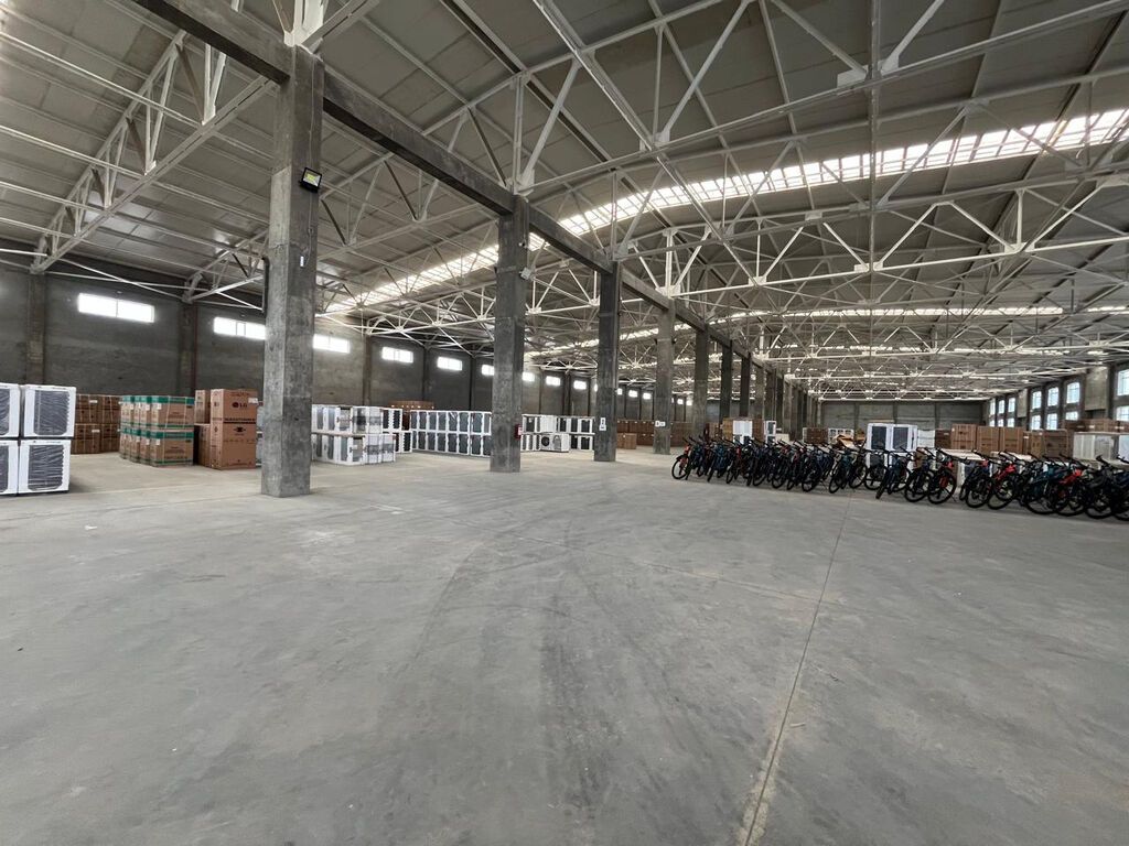 Icarəyə verilir: Müasir anbar kompleksi - Sahə seçimi: 1000 m²-dən 10